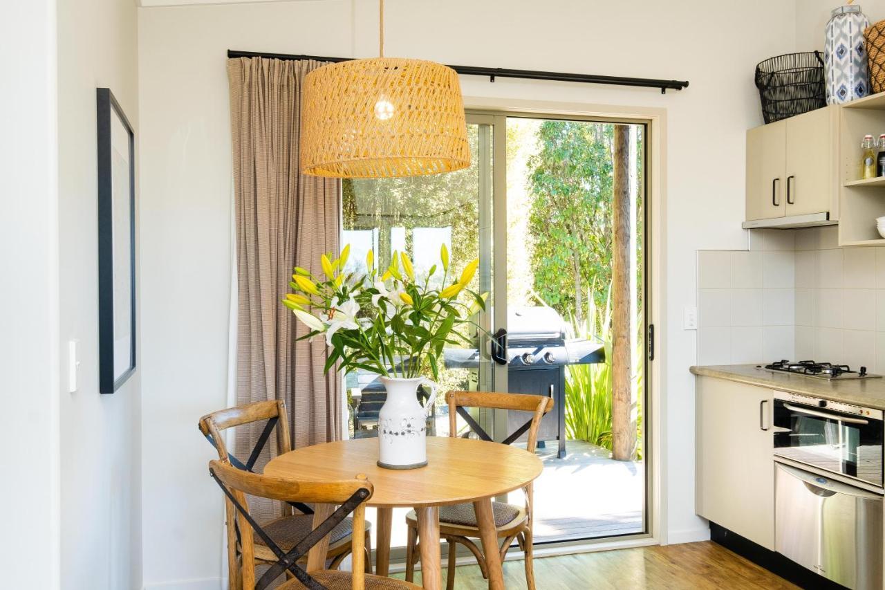 One-Bedroom House,1138296208:JPEG