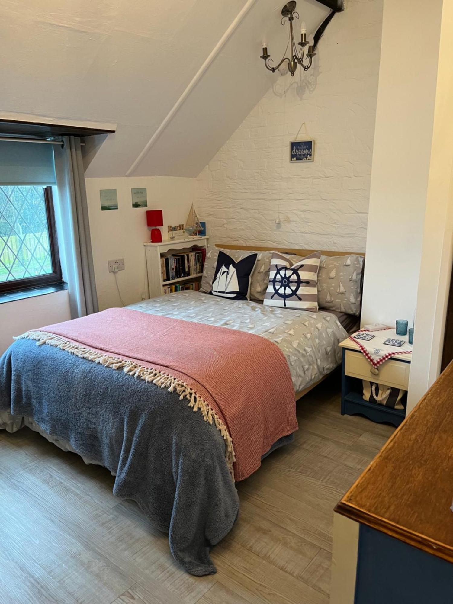 Two-Bedroom House,1505245177:JPEG
