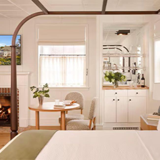 Suite with Garden View,1624370267:JPEG