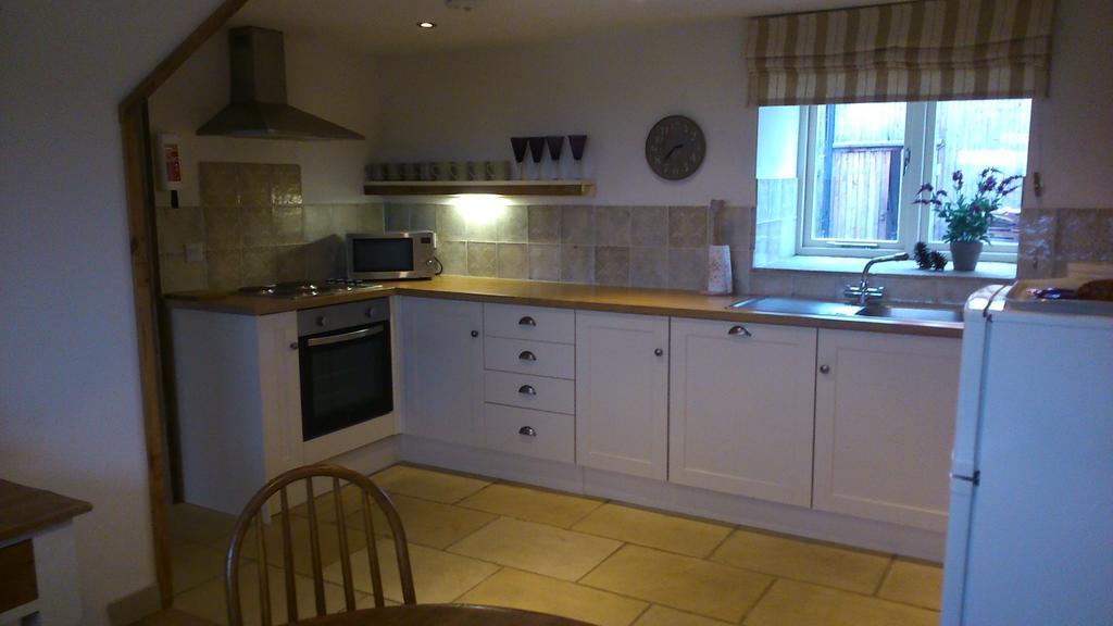 Two-Bedroom Cottage (4 Adults) No Pets