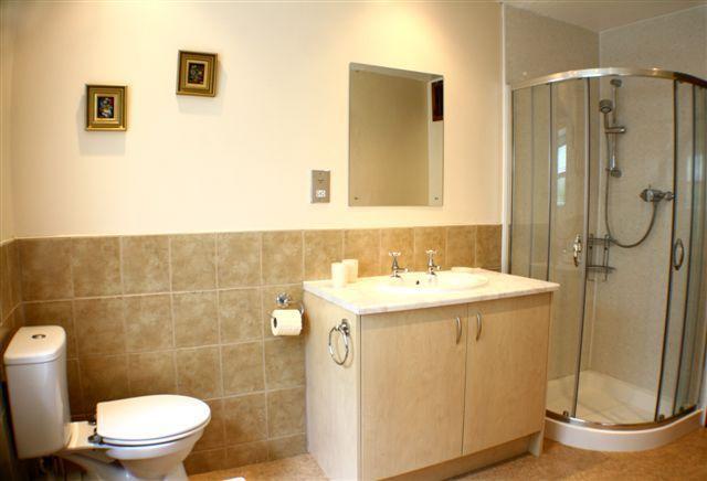 Small One-Bedroom Cottage,236487245:JPEG