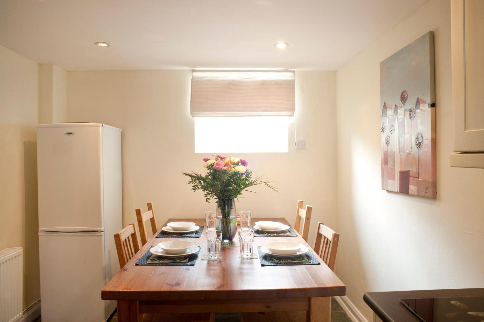 One-Bedroom Cottage - Yr Hen Hofel