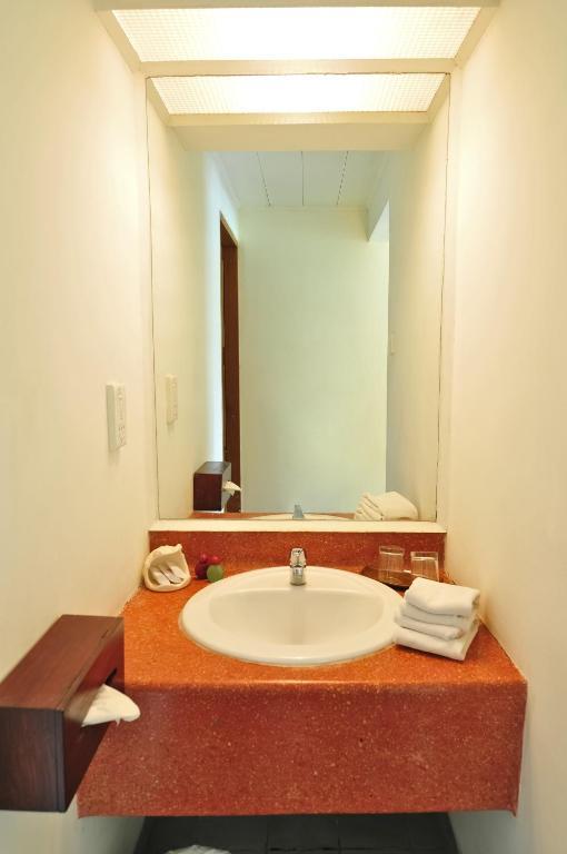 Deluxe Double or Twin Room With Extra Bed