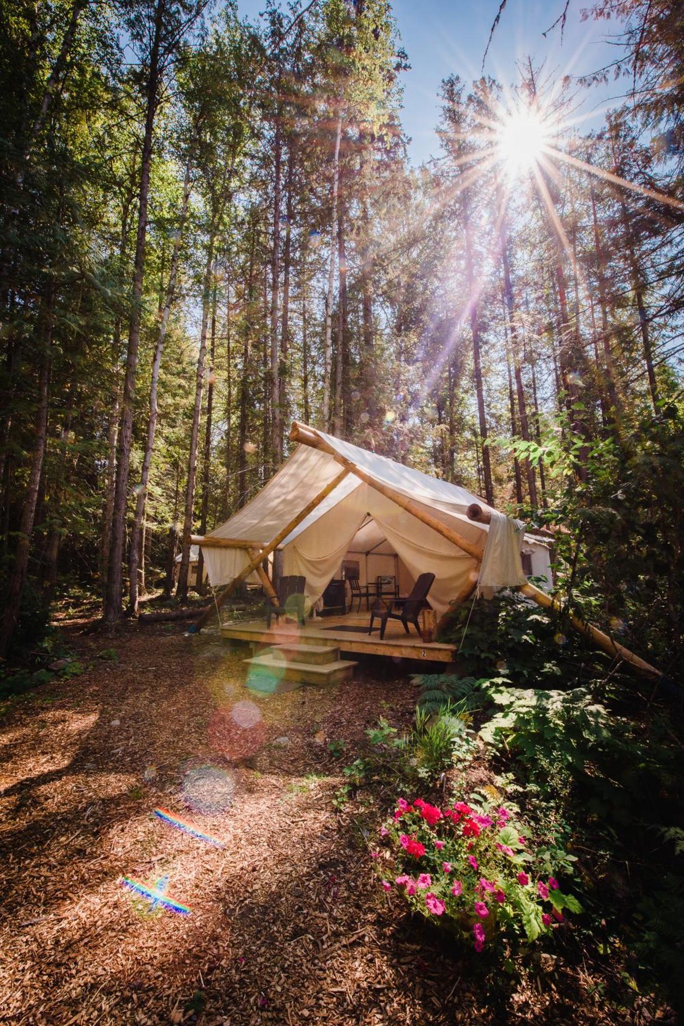 Luxury Tent,712813441:JPEG