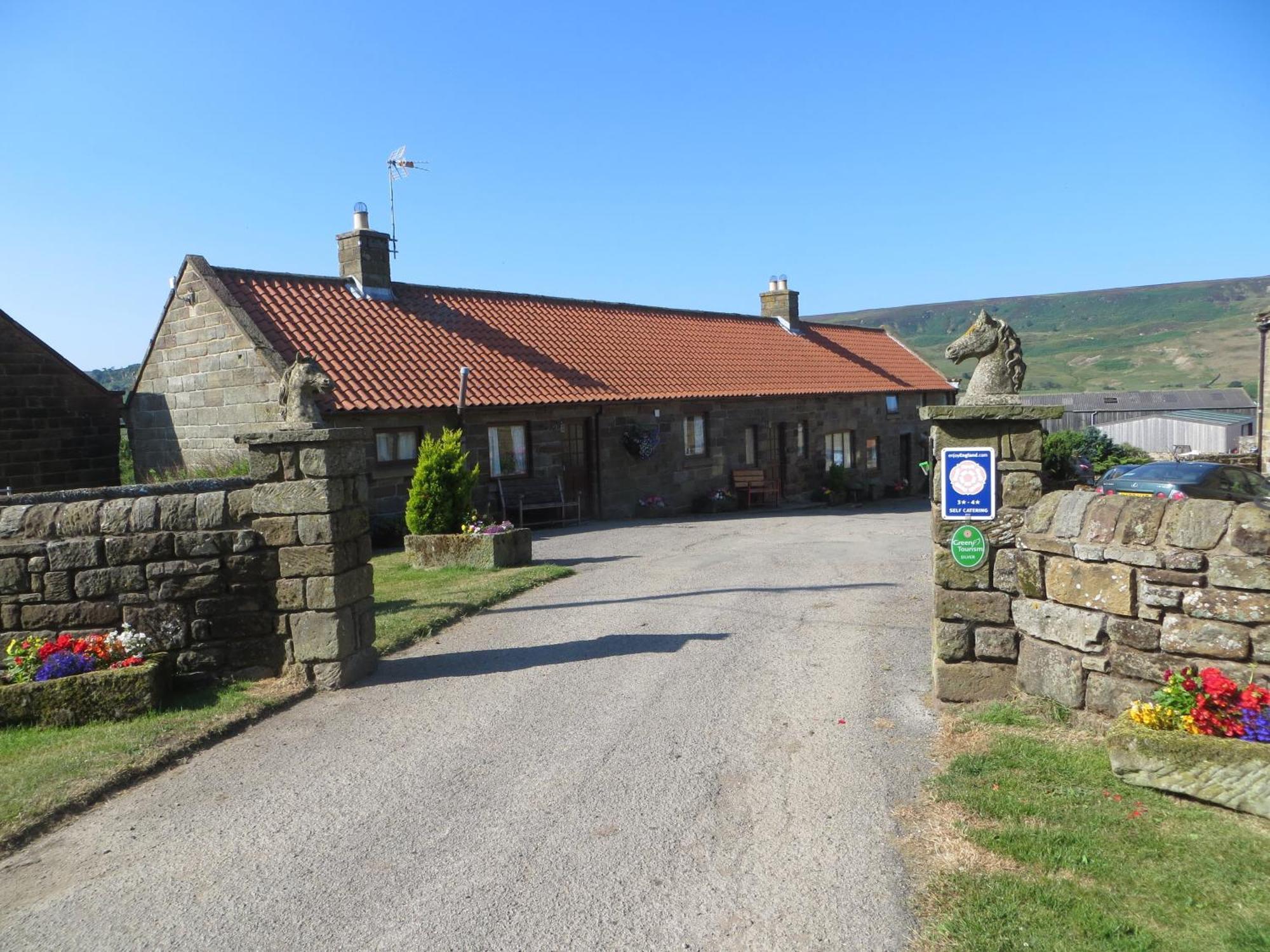Cottage (4 Adults)
