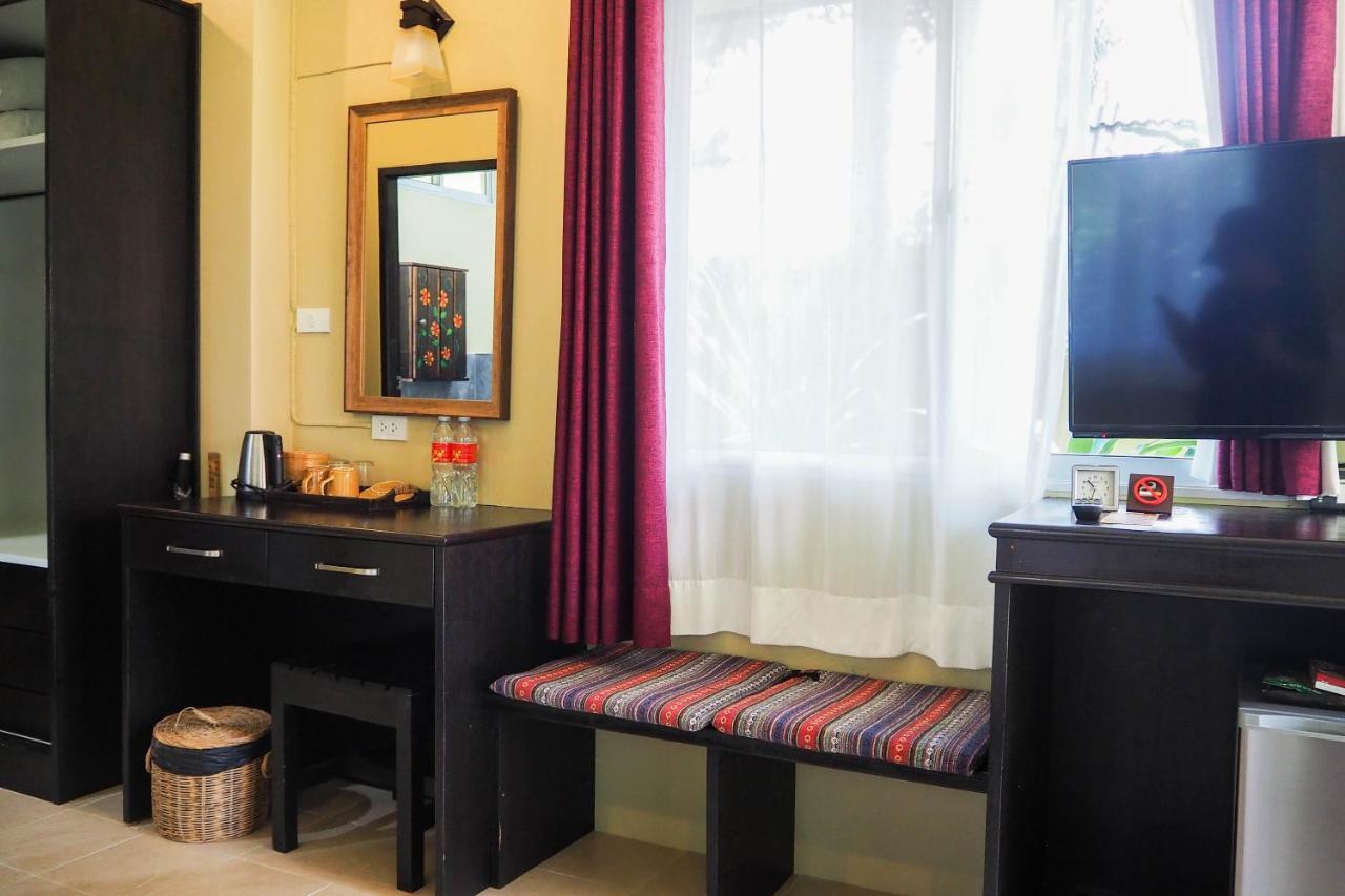 One-Bedroom Bungalow