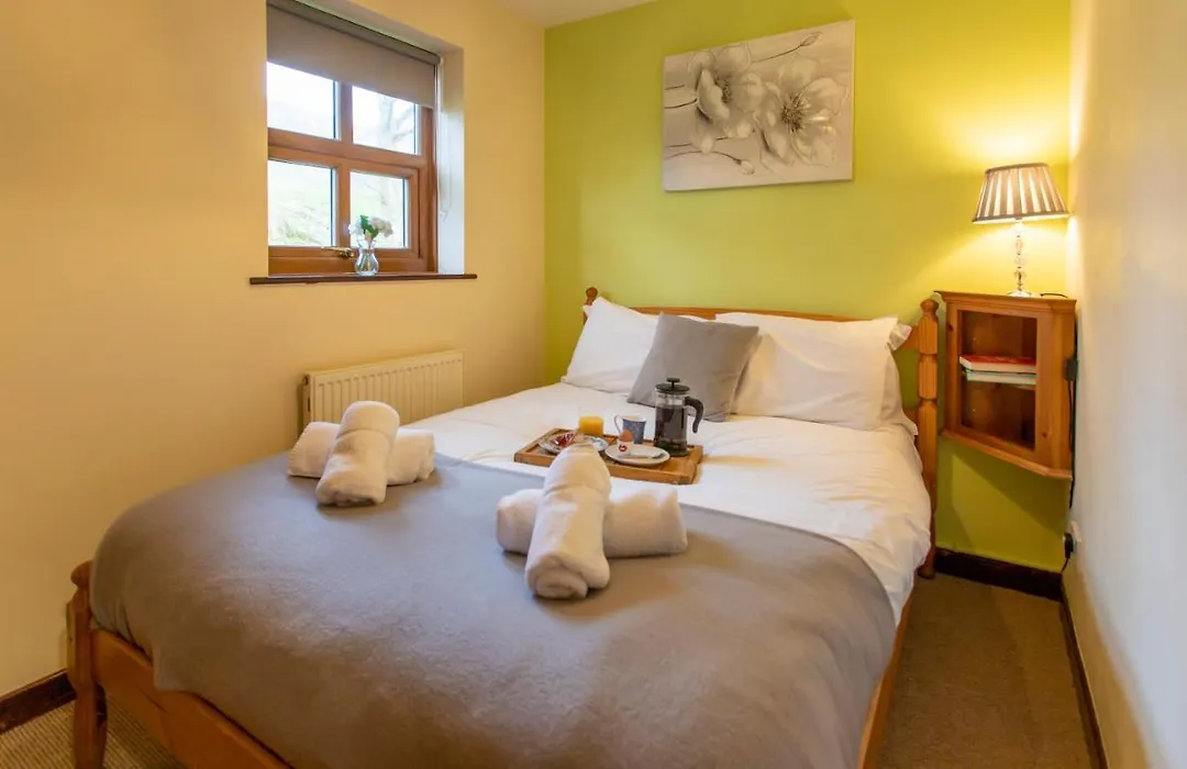 Graiglwyd Springs Holiday Cottages-1