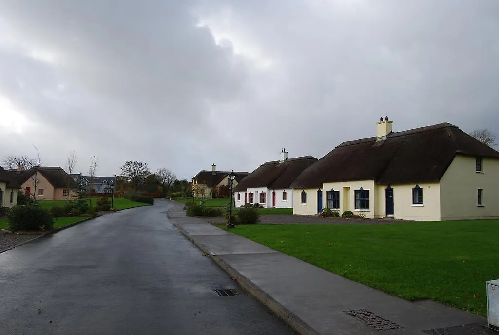 Old Killarney Cottages-1
