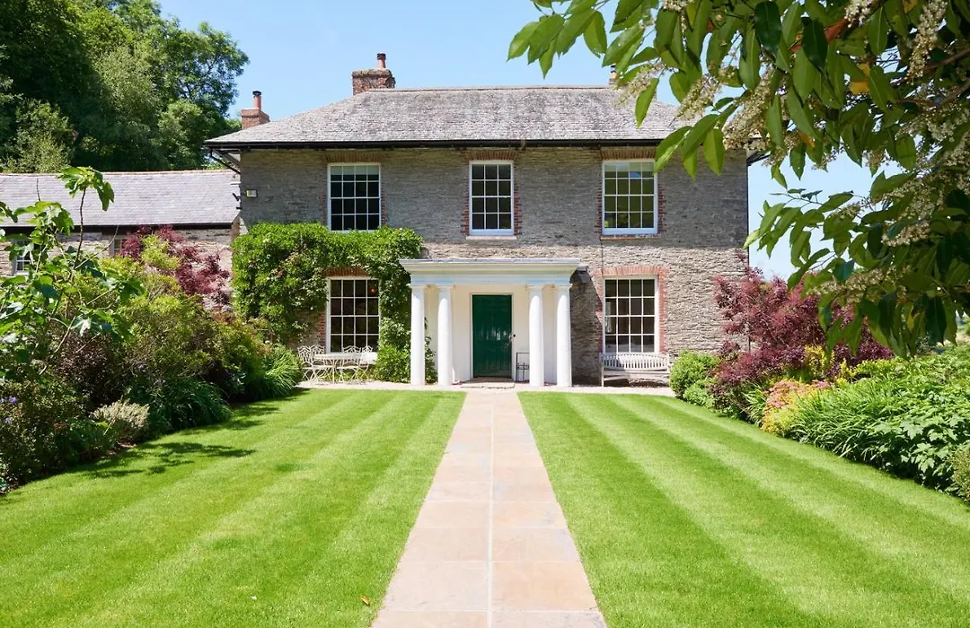 Gitcombe House-1