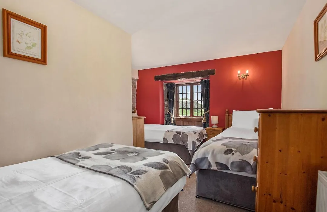 The Coppermines Mountain Cottages Sawyers, Carpenters, Millrace, Pelton Wheel, Sleeps 22-1