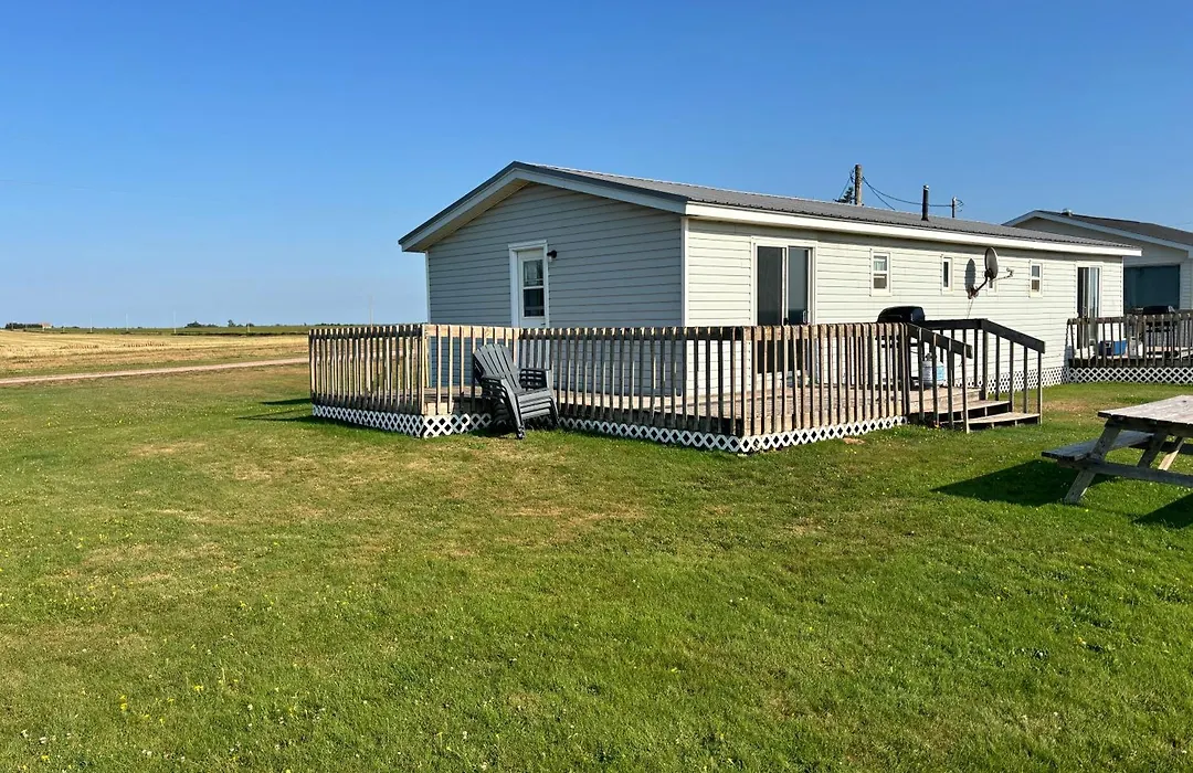 Cottages On Pei-Oceanfront-1