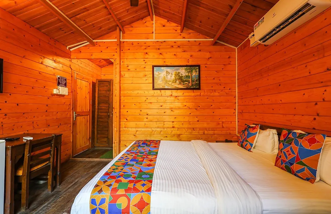 Fabhotel Wenzeet Cottage-1