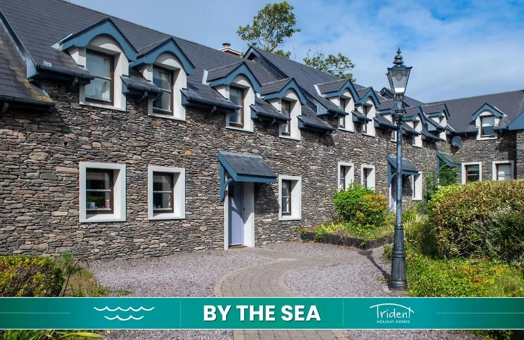 Dingle Courtyard Cottages 4 Bed Sleeps 8-1