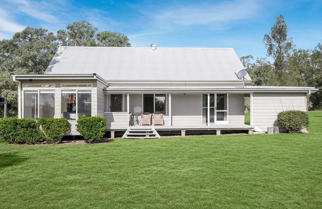 Madigan Cottages - Australiana-1