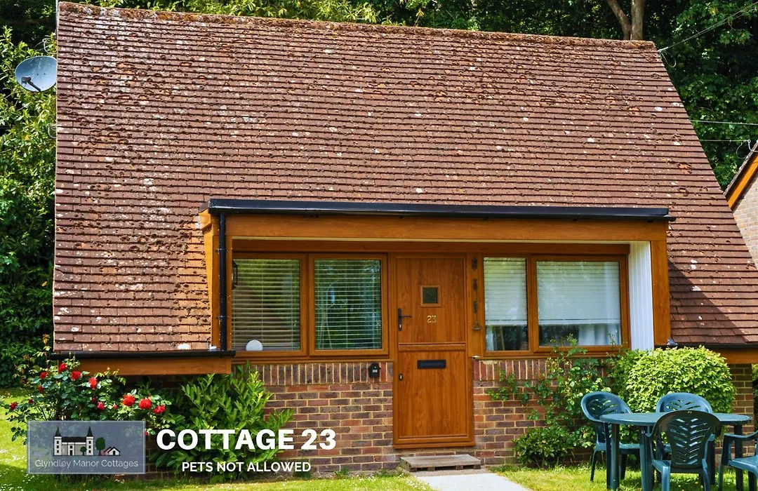 Glyndley Manor Cottages-1