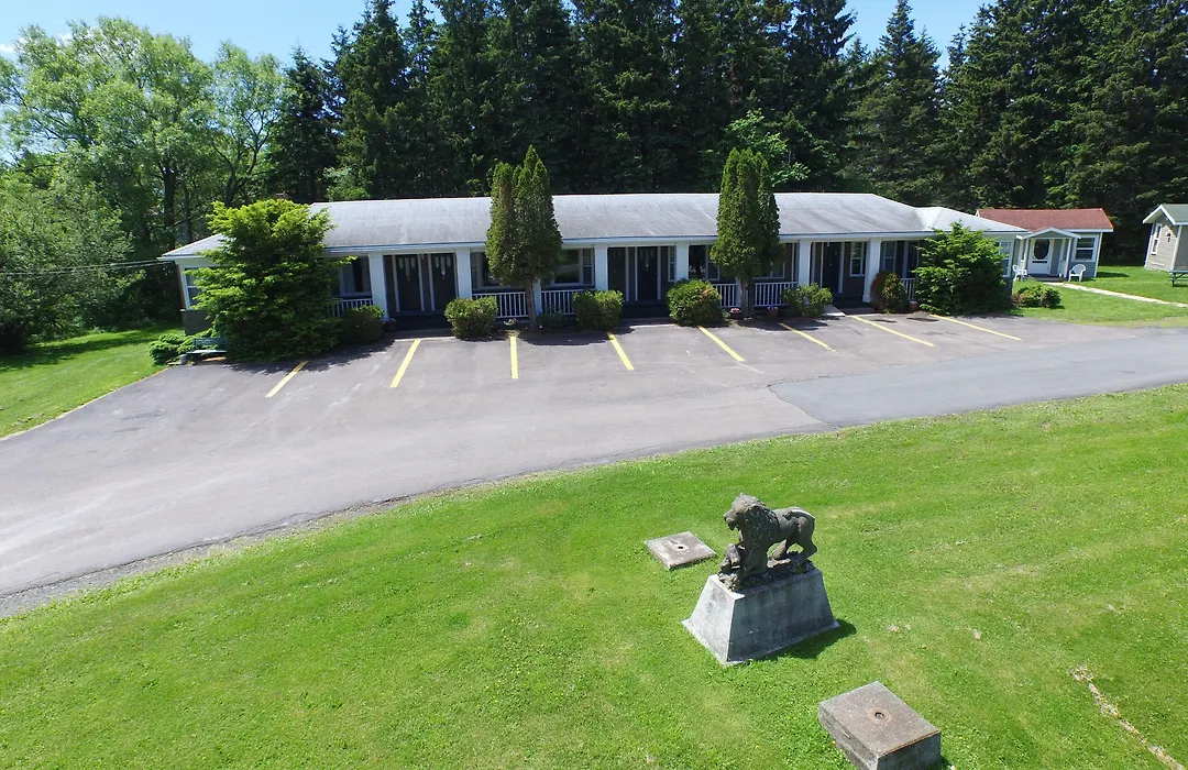 The Lionstone Inn Motel And Cottages-1