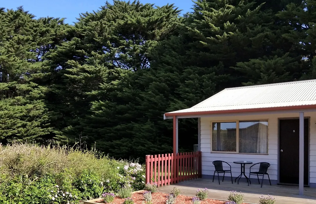 Twelve Apostles Motel & Country Retreat-1