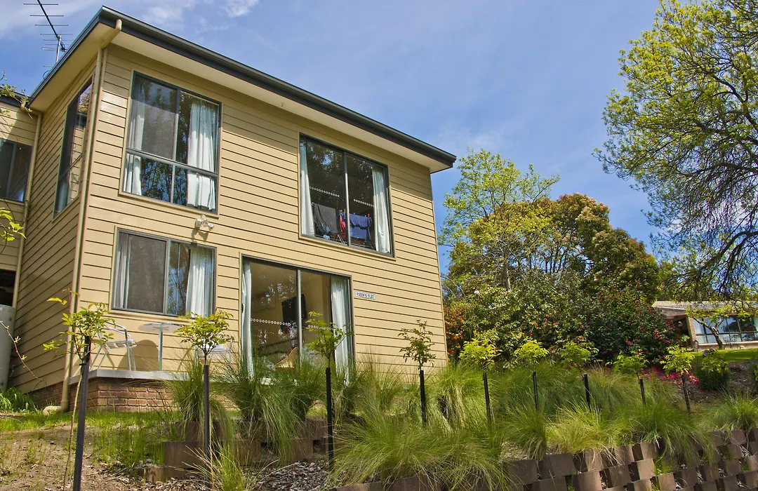 The Shingles Riverside Cottages-1