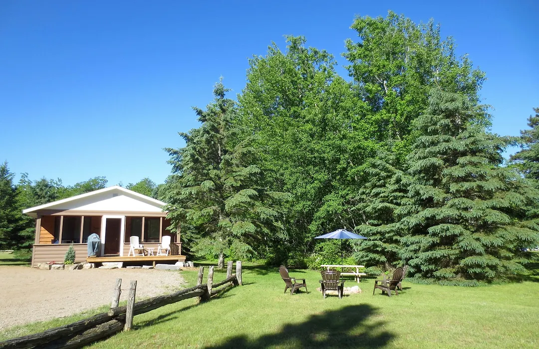 Hush Lodge And Cottages-1