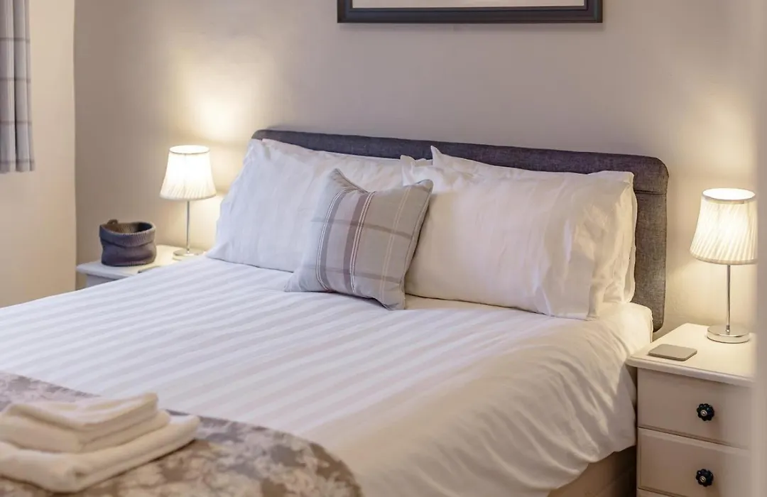 2 Bed In Tintagel Oc-36913-1