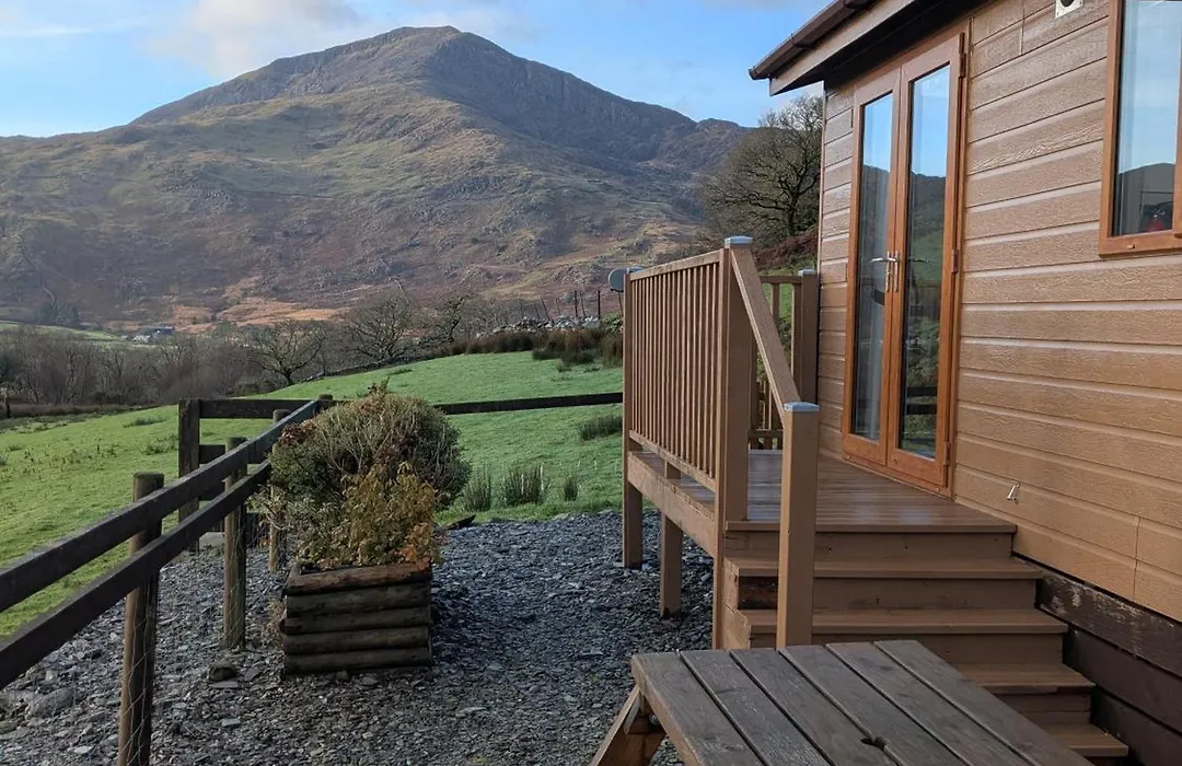 Mountain Farm Lodge At Perthi-1