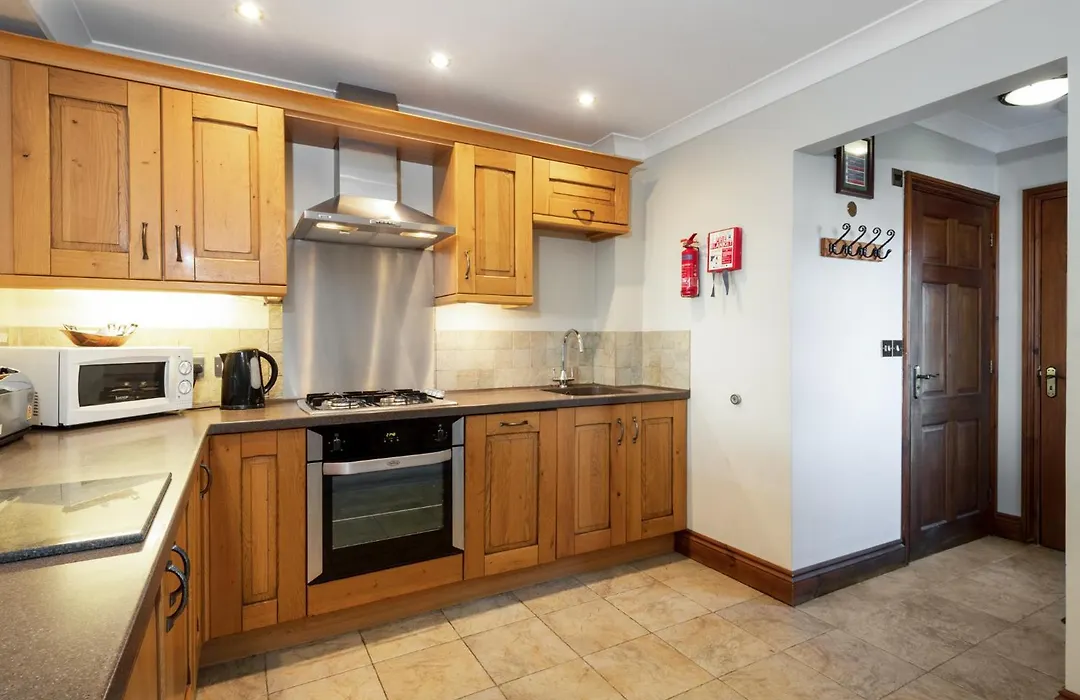 Green Acres Cottages-1