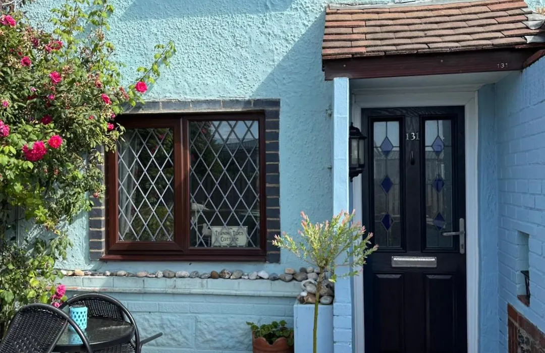 Turning Tides Holiday Cottage-1