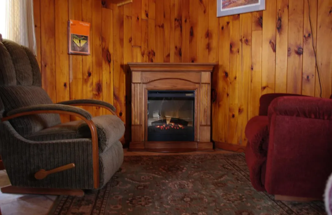 Hay Lake Lodge And Cottages-1