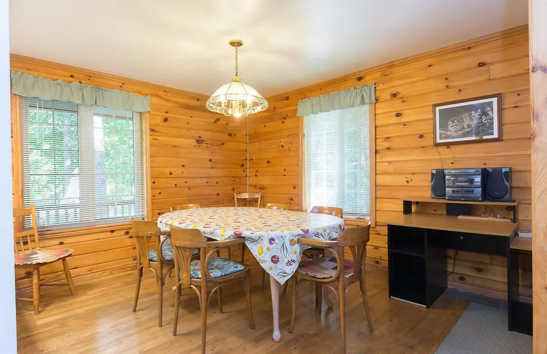 Fifth Lake Cottages-1