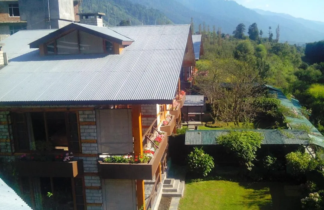 Retreat Cottage-1