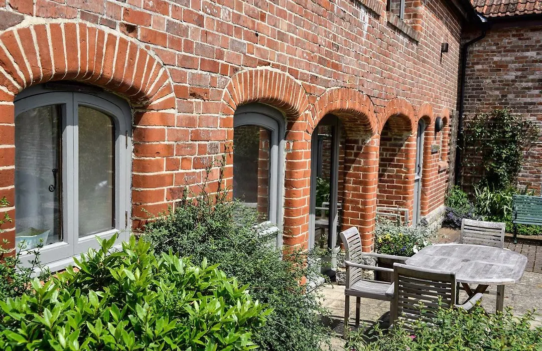 Walkers Farm Cottages-1