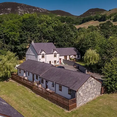 Graiglwyd Springs Holiday Cottages-2