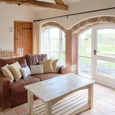 Swallow Barn At Millfields Farm Cottages-2