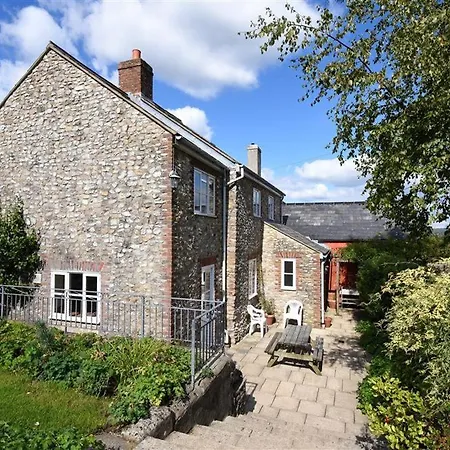 Trill Cottage-3