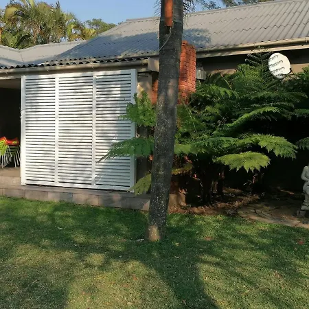 Peace Cottages Uvongo.-3