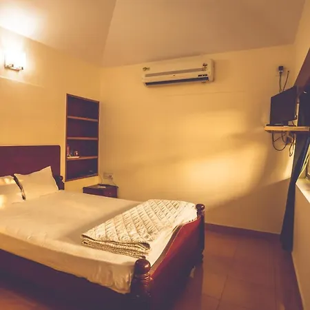 Malpe Sea Front Cottages-3