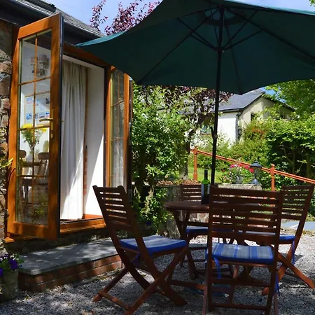 Shipload Cottage-3