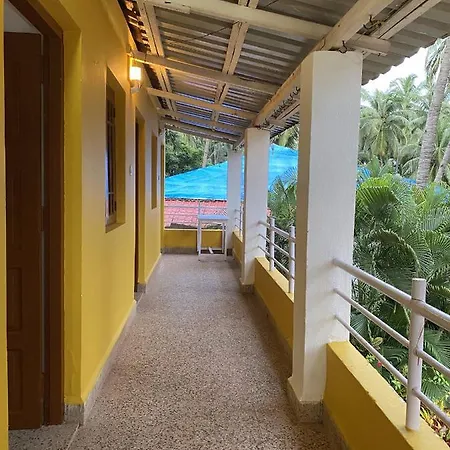 Tropical Bay-3