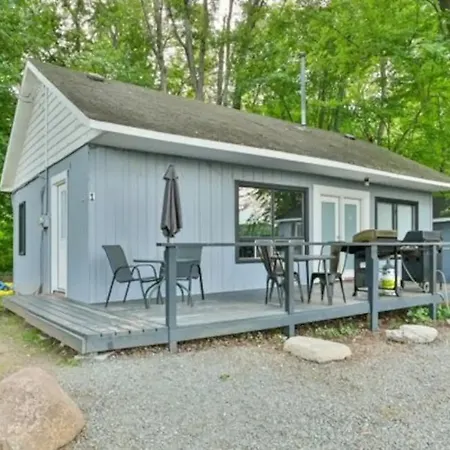 Moira Lake Cottages-3