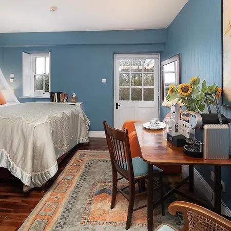 Barnabrow Country House-2