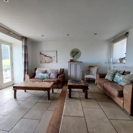 Meadowbeck Holiday Cottages-2