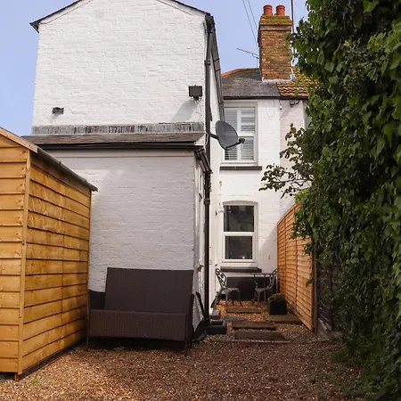 Fishermans Cottage-2