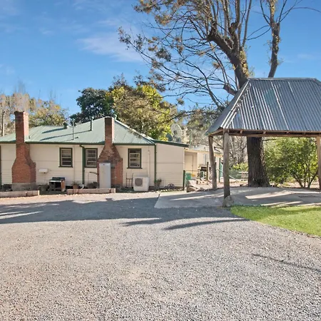 Elm Cottage Tumut-2