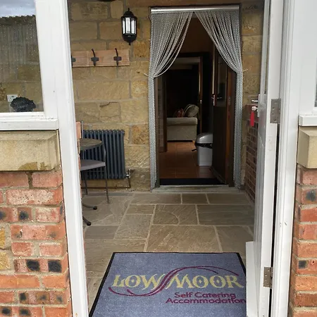 Low Moor Stable-3