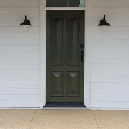 Field Street Cottages 'Studio' - Centrally Located Luxury-2