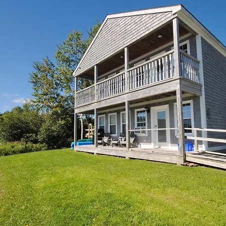 Keltic Quay Cottages & Bayfront Lodge-2