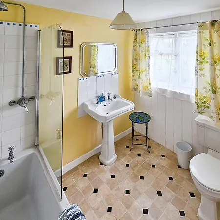 Wringford Farm Annexe-3