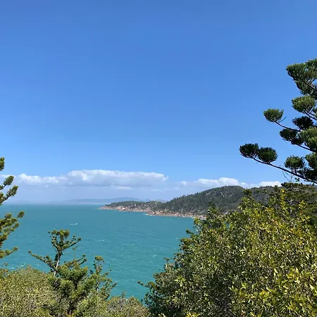 Shambhala Retreat Magnetic Island Cottages-2