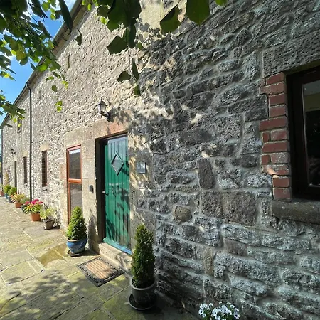 Chestnut Farm Holiday Cottages-2