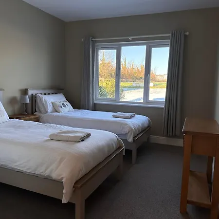Stunning Farm Cottages At South Downs Rural Retreats-3